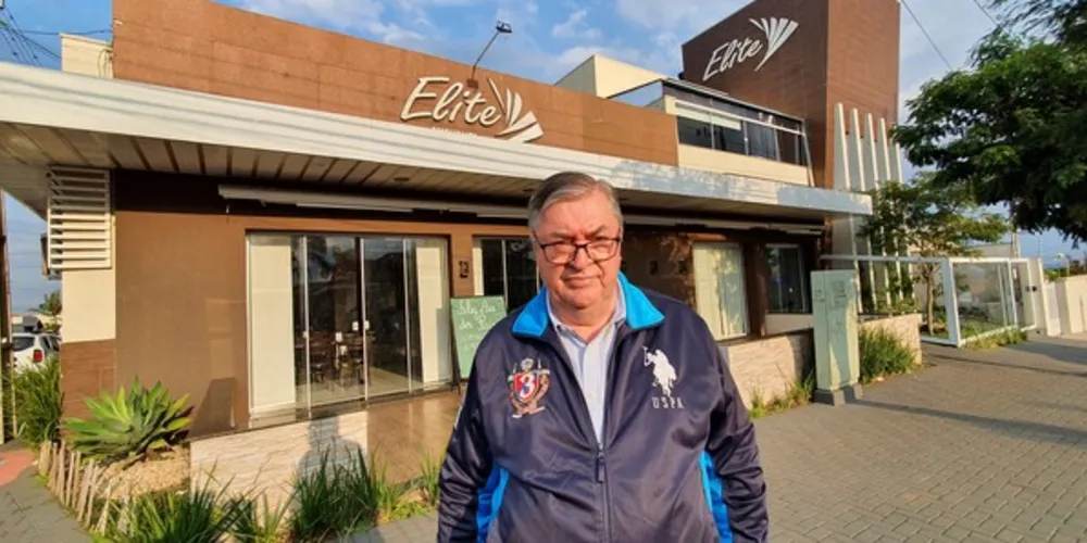 Há mais de 30 anos o Elite oferta produtos na loja de conveniência e opções para almoço ou café colonial