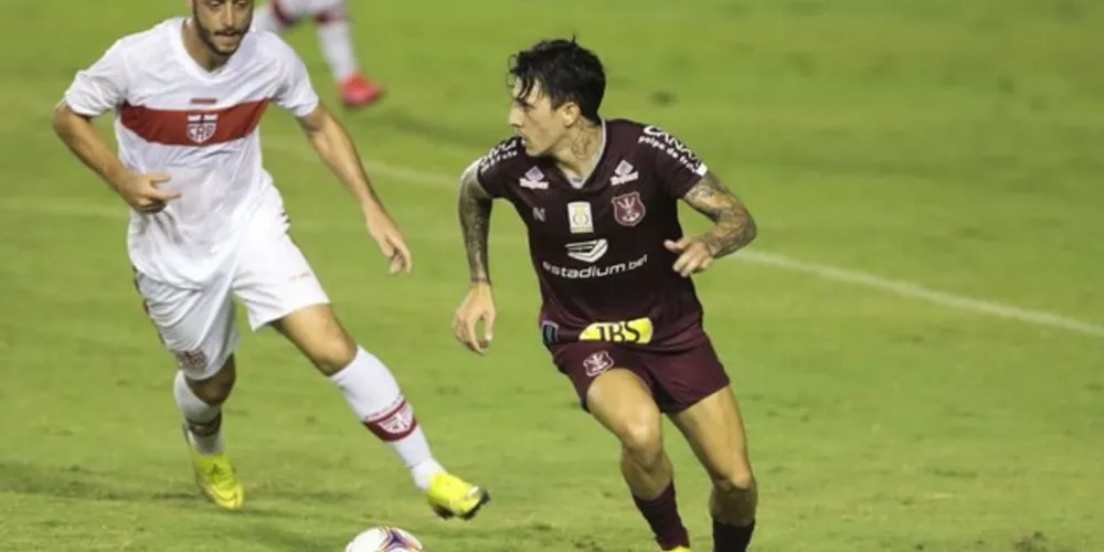 Em casa, Náutico levou gol de empate aos 43 do segundo tempo