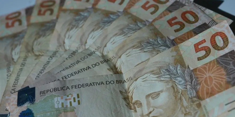 Caso a pessoa seja declarada inocente no fim do processo, ela deverá ter seus bens e direitos devolvidos, com valores corrigidos.
