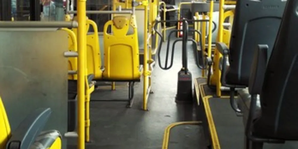 O documento em debate visa proteger o setor de transportes coletivos das graves consequências econômicas geradas por conta de paralisações. 