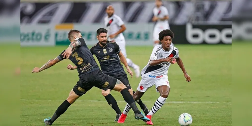 Gigante da Colina lidera Brasileirão mesmo com um jogo a menos