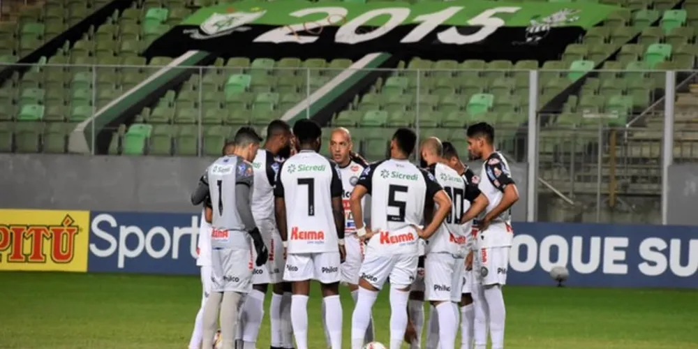 O alvinegro ocupa a vice-liderança da competição, com oito pontos, duas vitórias e dois empates