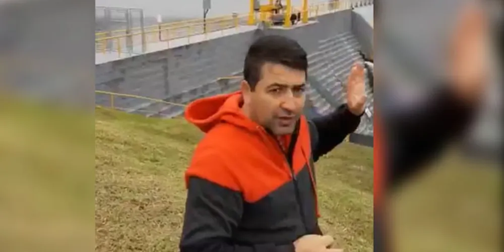 Vereador esteve no local para comentar a situação