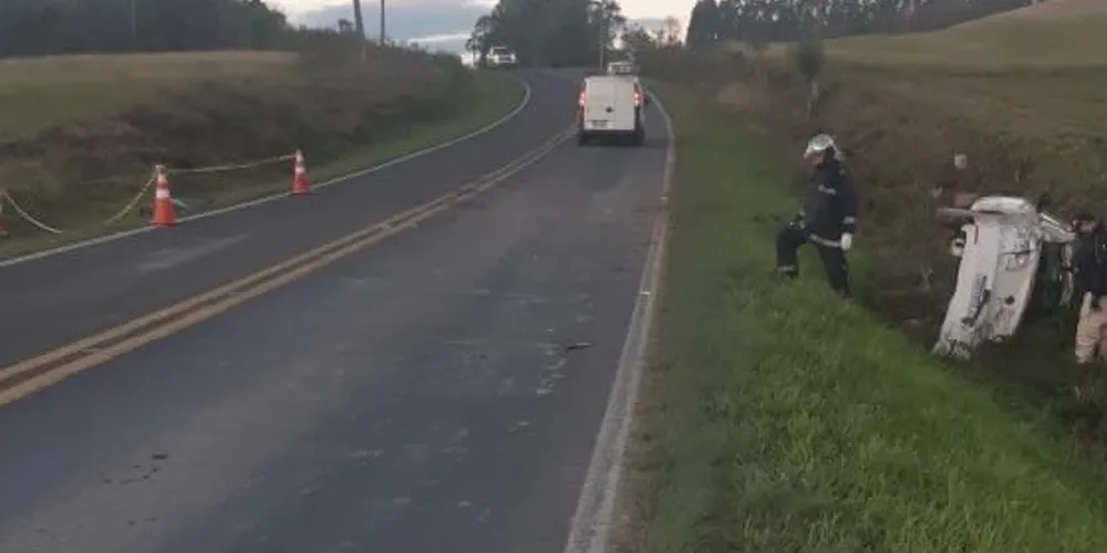 PRF esteve no local para atender a ocorrência. Motorista realizou teste do bafômetro, que acusou uso de bebida alcoólica