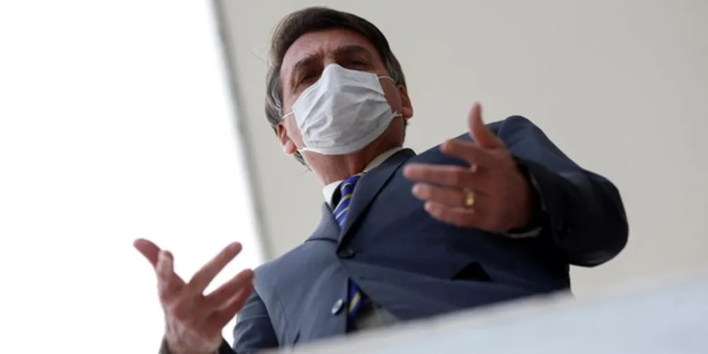 Presidente ficou irritado com pergunta sobre o caso Queiroz