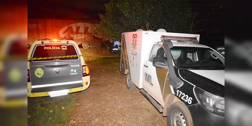 Tragédia aconteceu na noite de domingo na rua Ademar Antônio de Campos, em Uvaranas