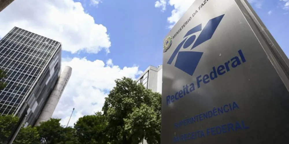 Foram contemplados ainda 4.414.289 contribuintes não prioritários que entregaram a declaração até o dia 19 de junho de 2020.