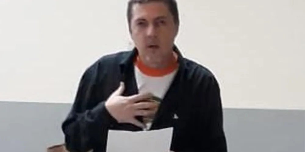 Antonio Marques de Castro tem 45 anos e é Agente Administrativo da Prefeitura de Telêmaco Borba.