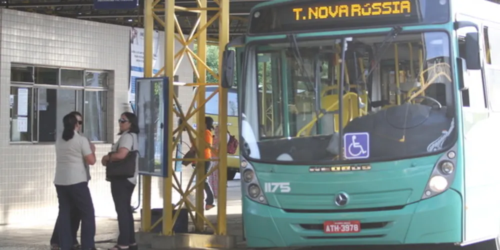 A empresa responsável pelo transporte coletivo solicitou um prazo para apresentar uma proposta que viabilize a recontratação de 70 trabalhadores