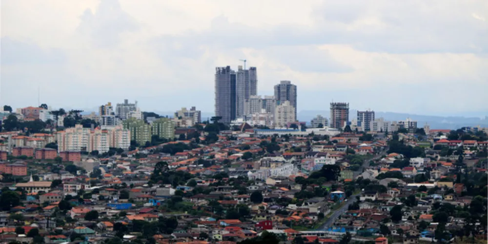 Paciente tinha 47 anos e tinha comorbidades, de acordo com a FMS