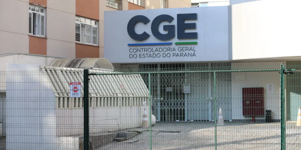 Esse agente, o Compliance Officer, foi criado com a lei 19.857/2019, que implantou o Programa de Integridade e Compliance do Estado do Paraná. 