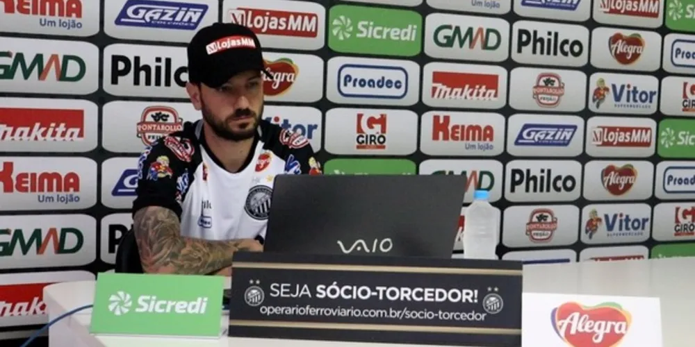 Segundo o atleta, "a Série B é uma competição difícil, mas vamos buscar esse acesso"