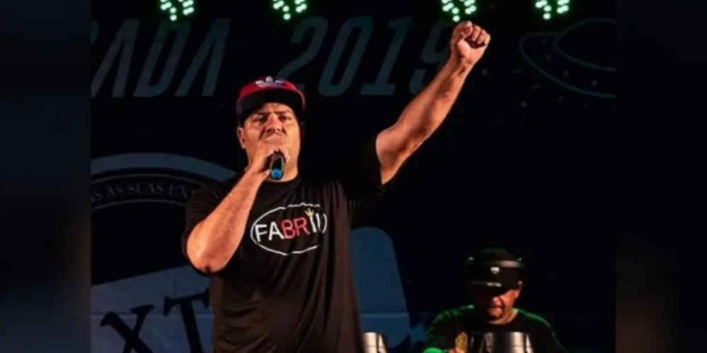 Emissora de Paranaguá faz uma apresentação sobre a trajetória do Ponta Rap.