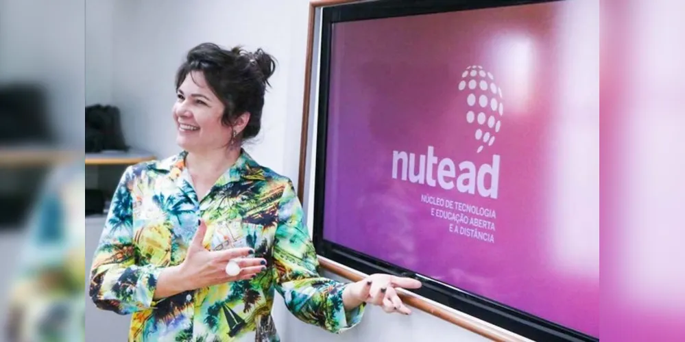 A transmissão incluiu 900 estudantes dos cursos de Pedagogia, Letras, Letras, Matemática e Computação, aprovados no vestibular realizado entre julho e agosto de 2020.