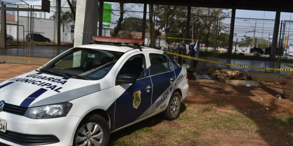 Corpo não tinha sinais de violência e amigos acreditam que homem morreu de causas naturais