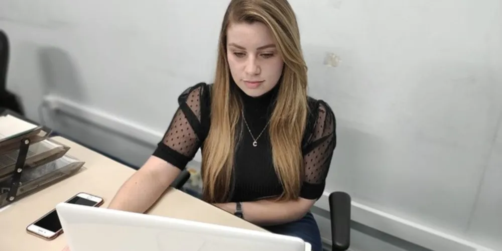 Alunos de Jornalismo da UniSecal realizam assessoria para microempreendedores da região.