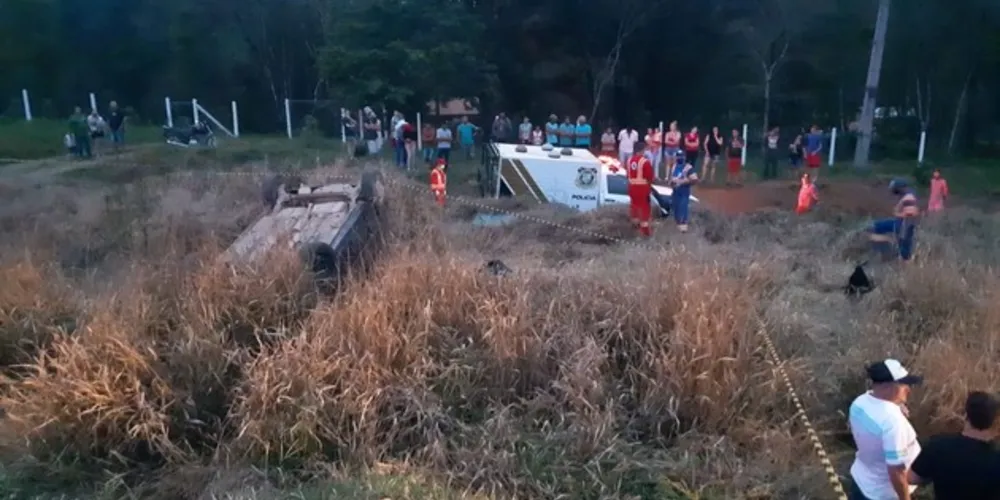 Imagem ilustrativa da imagem Motorista morre após capotamento na BR-373