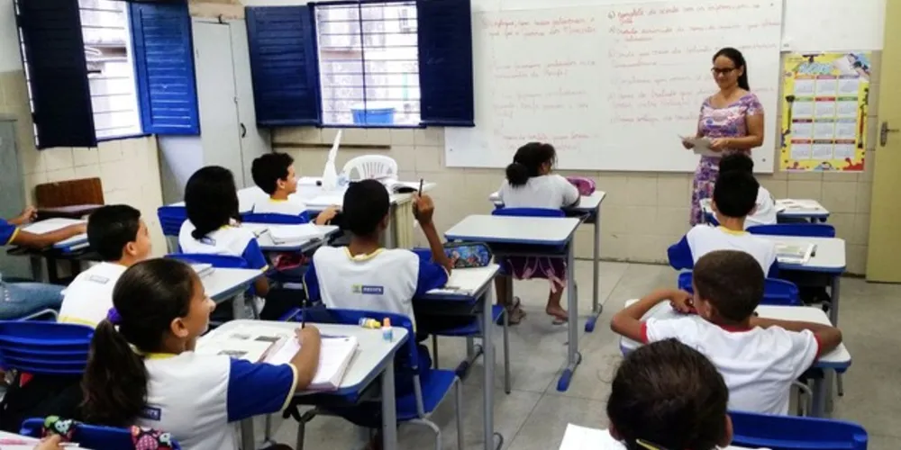 O objetivo é garantir o acesso à água para acelerar o retorno seguro dos alunos às aulas presenciais.