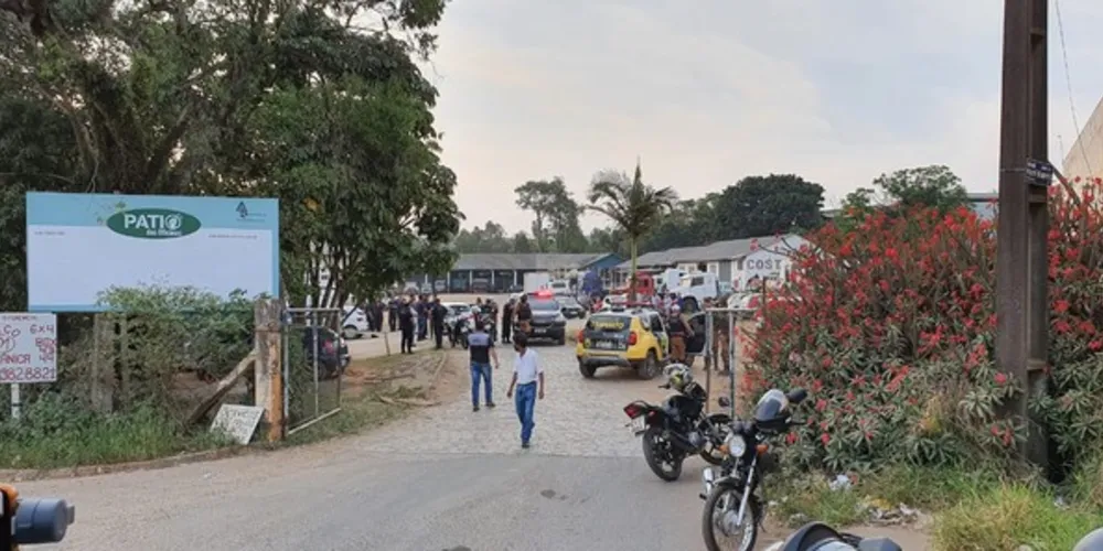 Vítima tem 38 anos e morreu na hora, segundo a polícia