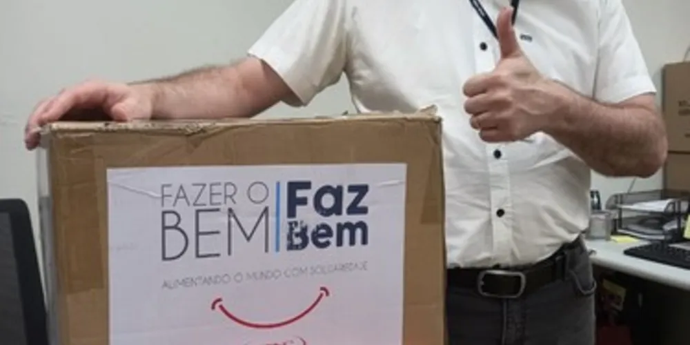 Foram entregues 80 termômetros clínicos digitais e 65 oxímetros a FMS