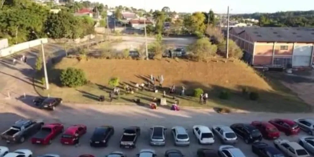 O evento acontecerá no estacionamento do CDAM, espaço gentilmente cedido pelo grupo MM, localizado na rua Vitor Meireles, 288, Bairro Ronda.