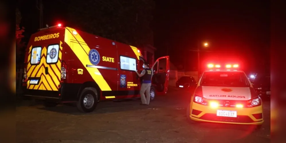 Caso aconteceu em um campo na rua Olavo de Paula Barbosa. PM e Siate estiveram no local em apoio a ocorrência