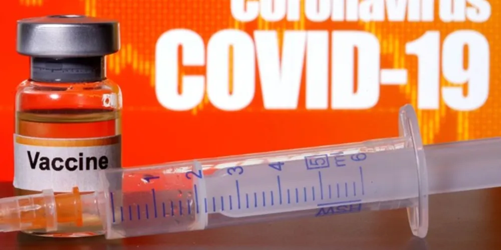 O governo estadual informou que o instituto irá iniciar, em novembro, obras para ampliar sua estrutura física, a fim de acelerar a produção de vacinas