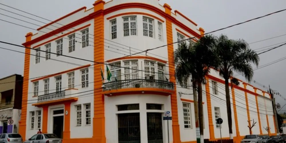 São 138 casos confirmados para Covid-19 em residentes de Palmeira, sendo 95 recuperados, 41 em isolamento domiciliar, e dois óbitos por Covid-19.