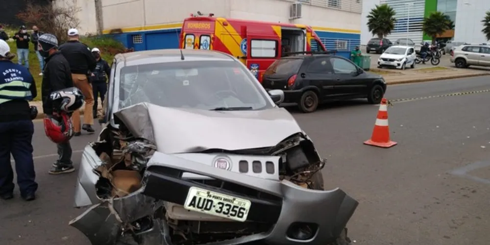 Imagem ilustrativa da imagem Motorista de APP se envolve em grave acidente