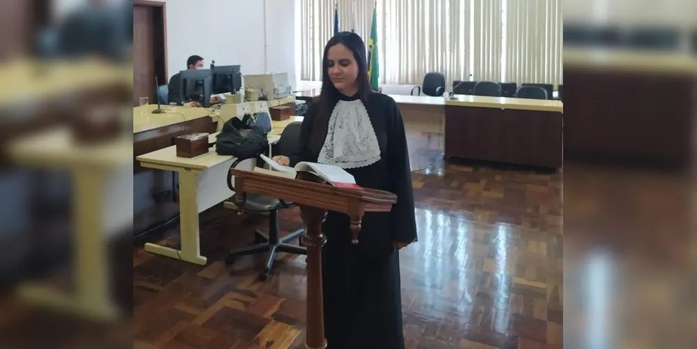 A inocência foi provada pela advogada Isabella Godoy Danesi em sessão no Fórum de Ponta Grossa, na manhã de quinta-feira (17).