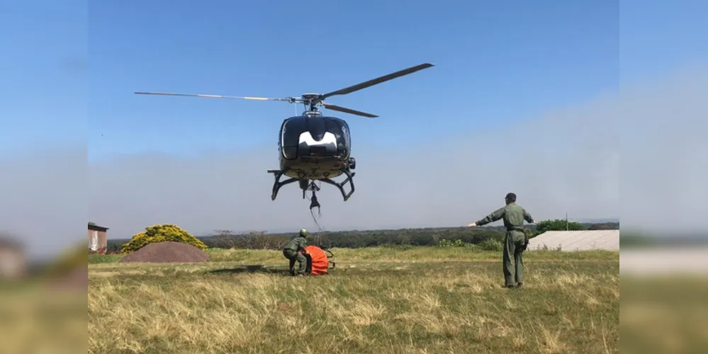 Aeronave já fez 52 lançamentos de água no Parque Nacional de Ilha Grande, na divisa entre Paraná e Mato Grosso do Sul 