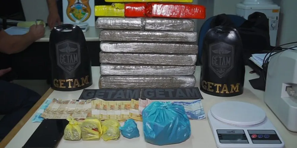 GM encontrou drogas em tabletes e porções menores, já preparadas para revenda