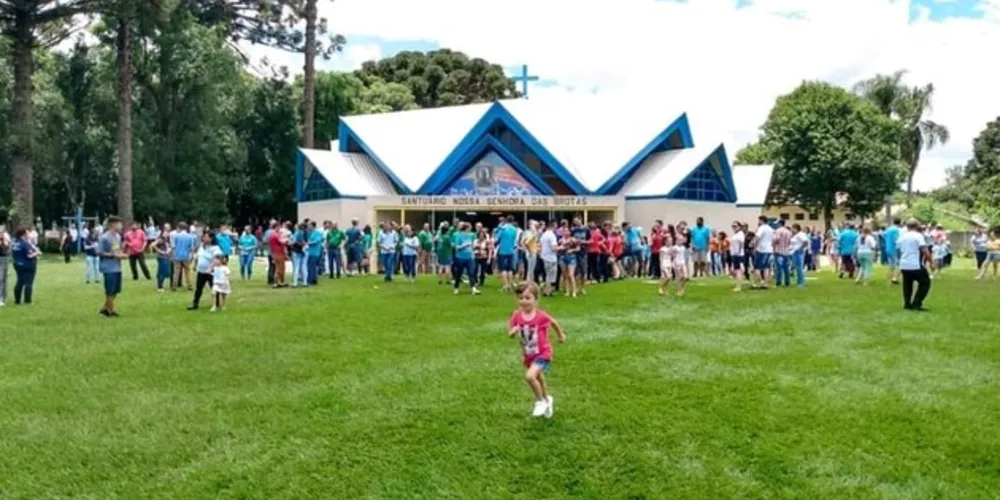 O ECC trabalha em favor da evangelização das famílias, voltado, especialmente, para casais sacramentados e afastados, buscando sua inserção pastoral.