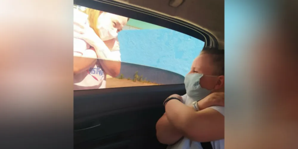 Elite Ponta Grossa realiza Drive-Thru da saudade