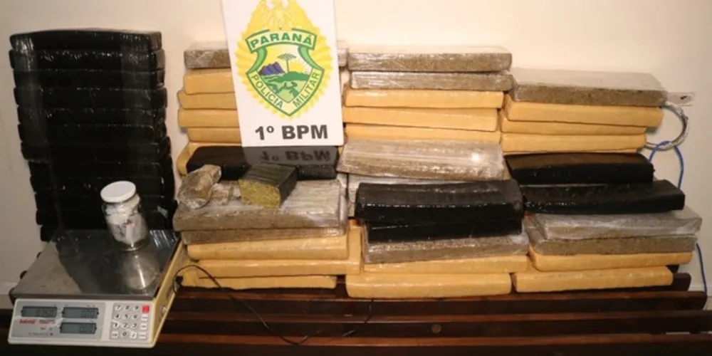 Homem de 40 anos foi preso por tráfico de drogas durante operação