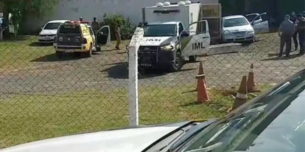 Autoridades montam cerco em busca de bandidos que mataram duas pessoas nesta manhã
