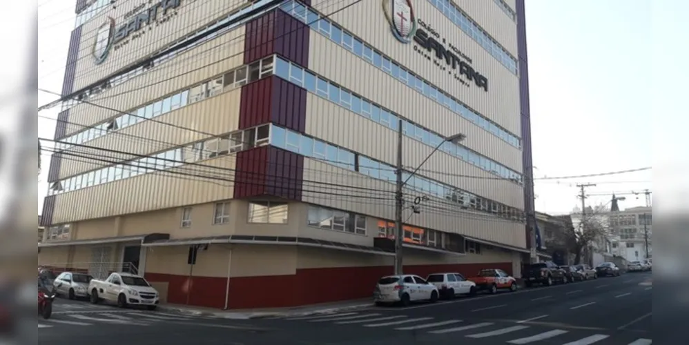 Colégio Sant'Ana fará drive thru da saudade  