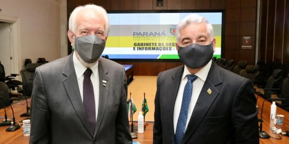 O embaixador Wilfredo Rojo veio ao Paraná com uma comitiva de autoridades e empresários bolivianos, interessados em negociações de gás e com uma solicitação para um depósito franco no Porto de Paranaguá.