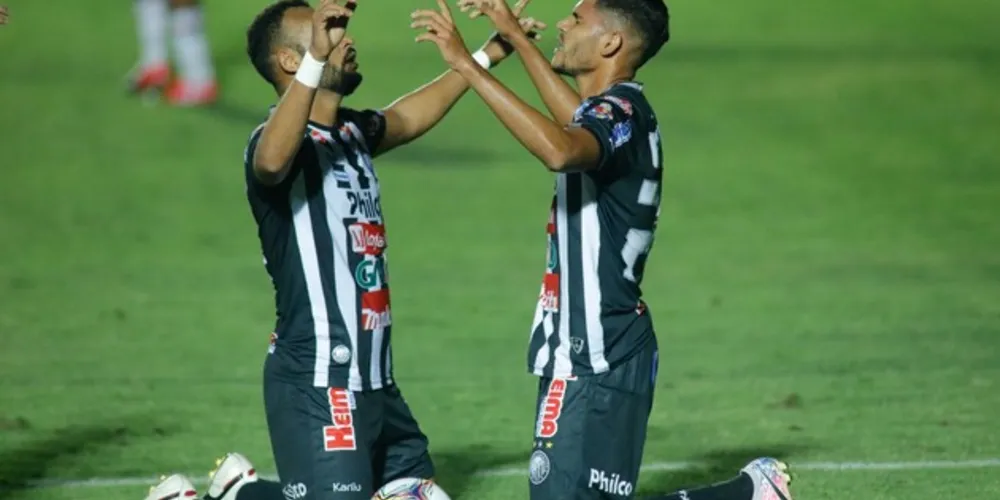 Jefinho entrou bem na partida e marcou o gol de empate nesta noite de sexta-feira