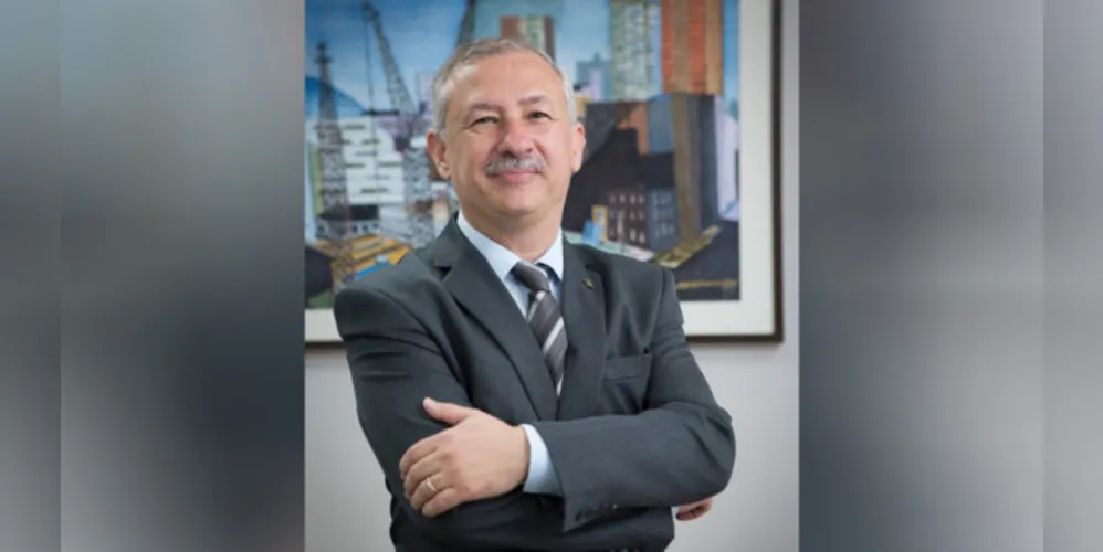 Engenheiro Ricardo Rocha de Oliveira é reeleito como Presidente do Crea-PR