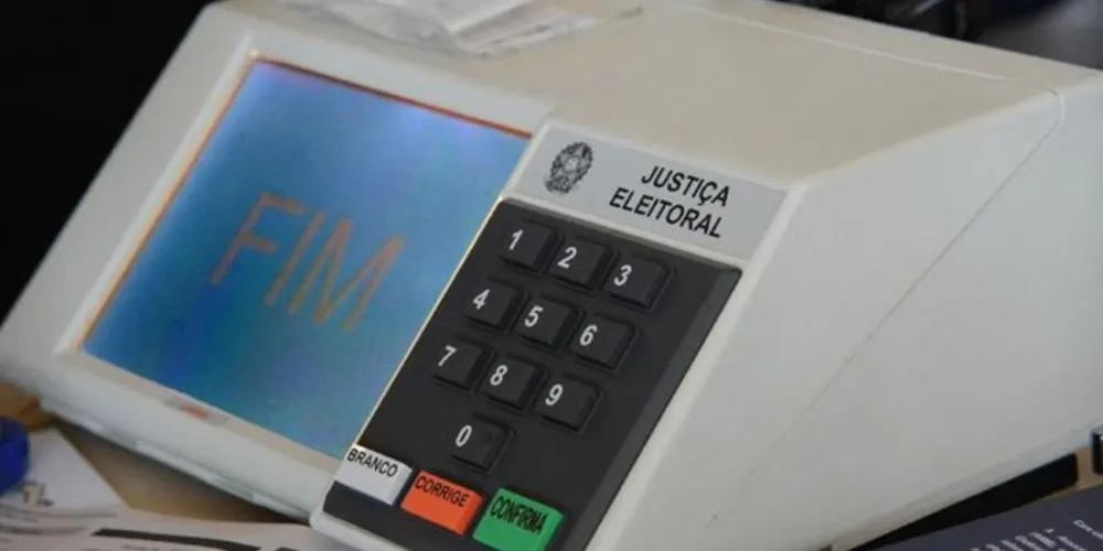 Para as eleições de 2020 houve um pequeno aumento no número de candidatas negras tanto para vereadoras quanto para prefeitas.