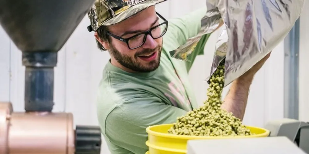 O Oktoberpet é dedicado para todos que tenham curiosidade no mundo das cervejas e a possibilidade de empreender. 