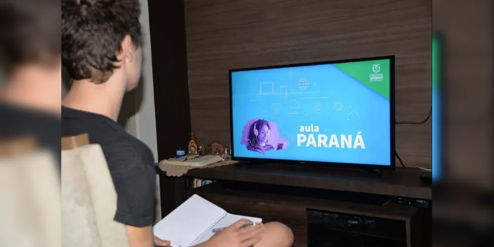 Professores foram surpreendidos e tiveram que repensar o modo de educar