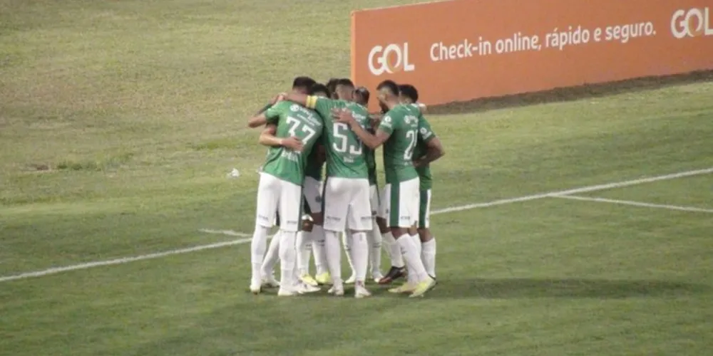 Bugre interrompe sequência sem derrotas do Dourado