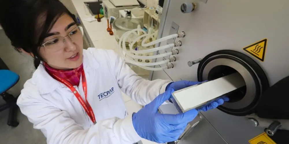 No Paraná, uma das empresas que já solicitou a inspeção realizada pelo Tecpar é Plastilit, indústria de conexões, tubos e acessórios de PVC instalada em Fazenda Rio Grande, na Região Metropolitana de Curitiba.