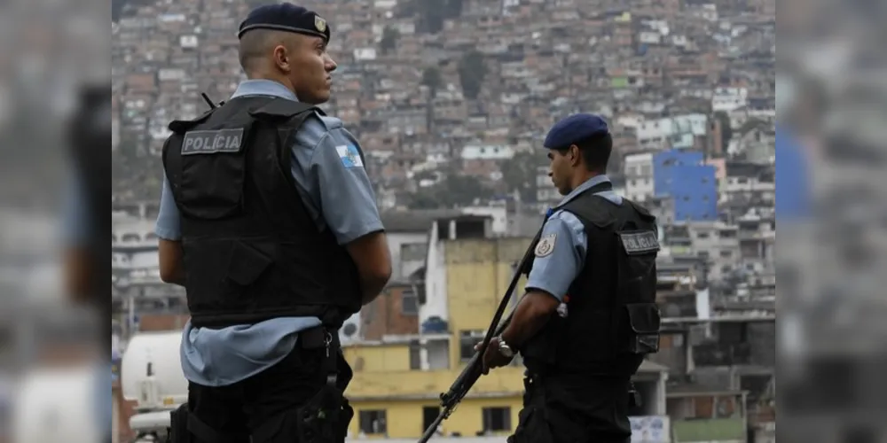 De acordo com as polícias, os homens foram mortos em confronto com policiais.