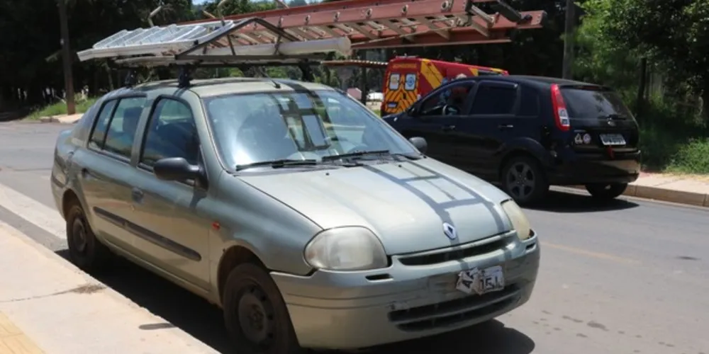 Condutor do automóvel nada sofreu