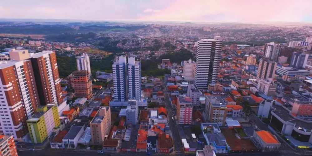 Boletim municipal contabiliza 6.337 casos, sendo que 1.914 estão em isolamento domiciliar