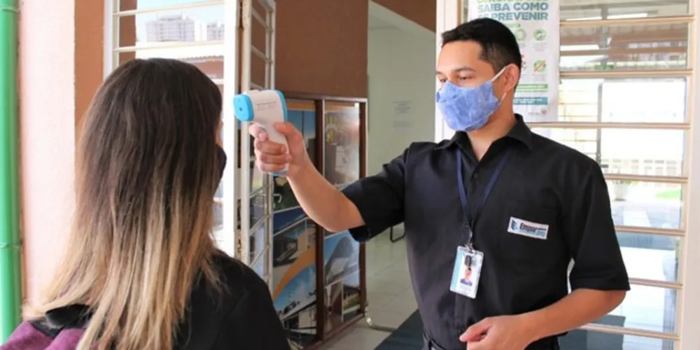 Cada estabelecimento de ensino tem seu calendário de aulas, por isto alunos e pais devem ficar atentos aos dias determinados pela direção.