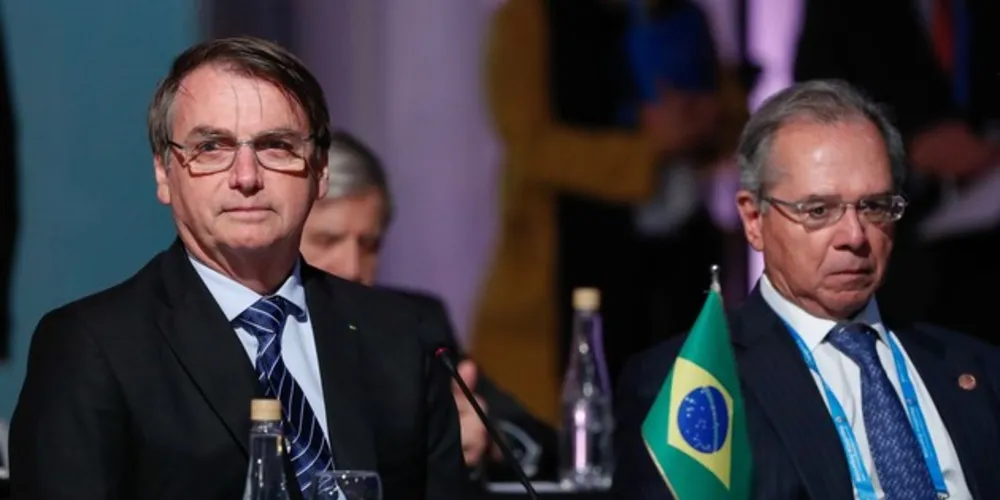A primeira data estava marcada para o dia 7 de outubro, mas as mudanças tributárias não tiveram consenso entre os líderes partidários no Congresso. 